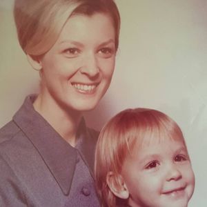 Meet your Posher, Leslie